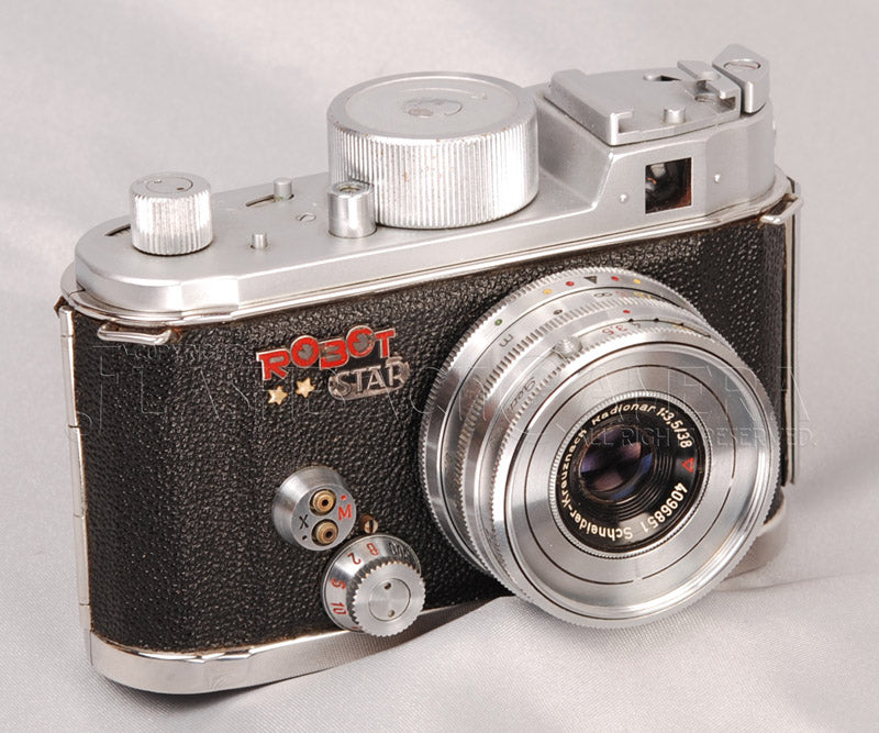 Robot Star I – FLASHBACK CAMERA