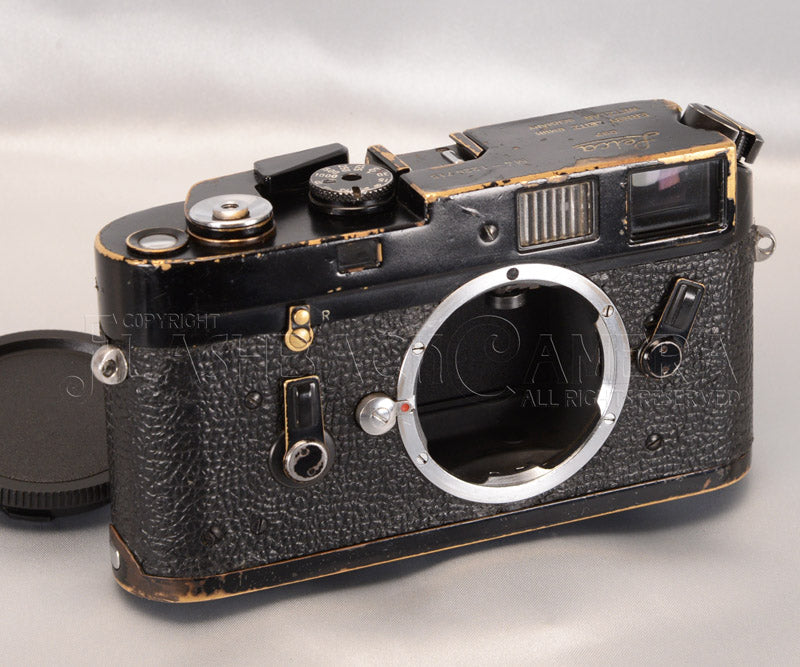 Leica M4 Black Paint – FLASHBACK CAMERA