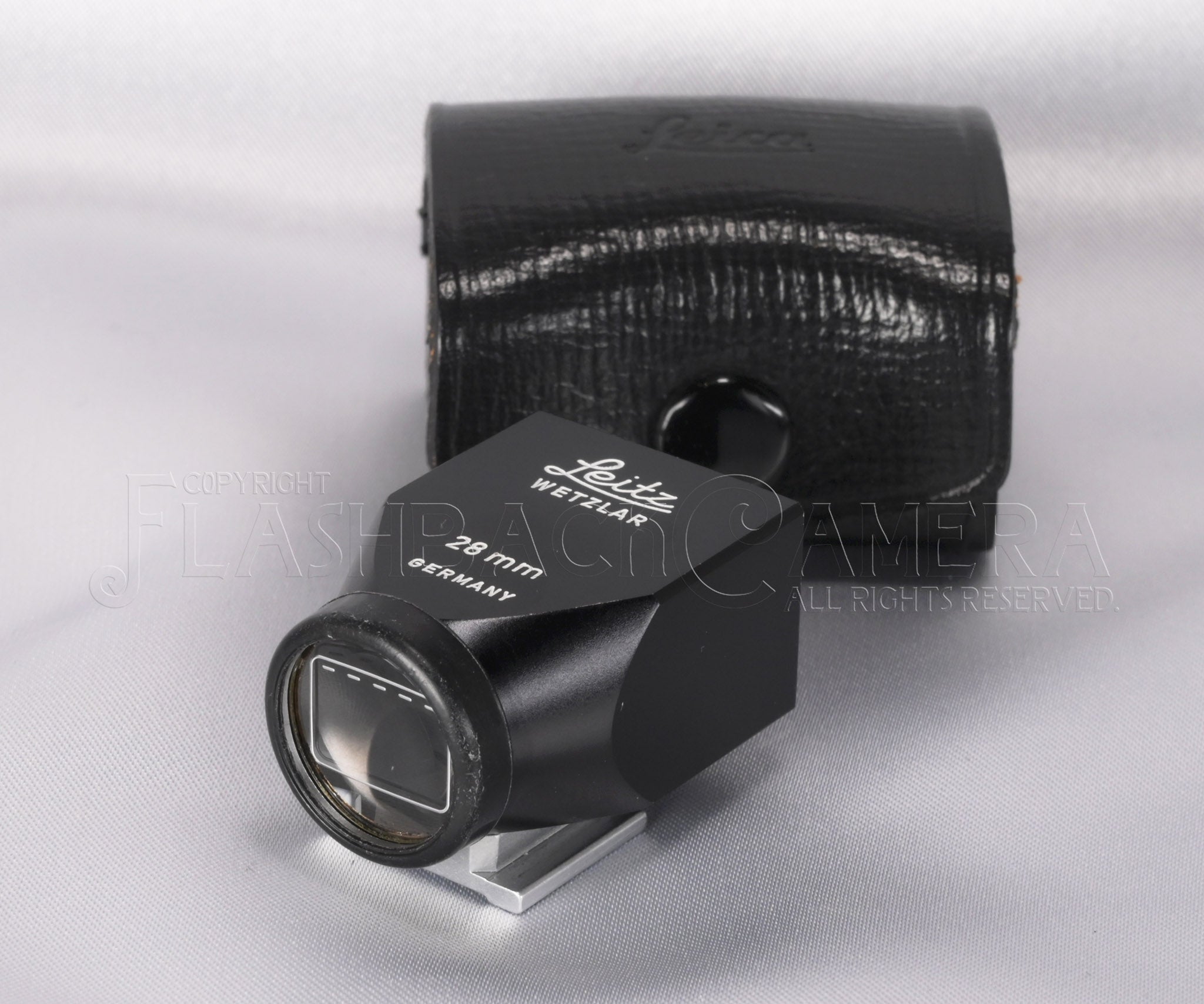 Leitz 28mm Finder SLOOZ Black Chrome – FLASHBACK CAMERA