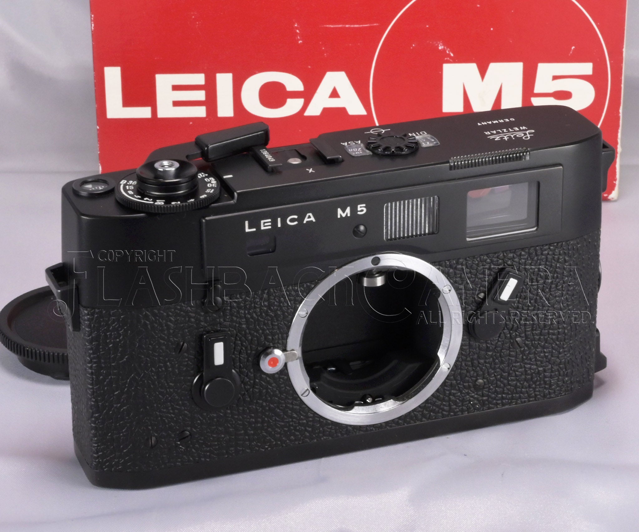 Leica M5 Black Chrome – FLASHBACK CAMERA