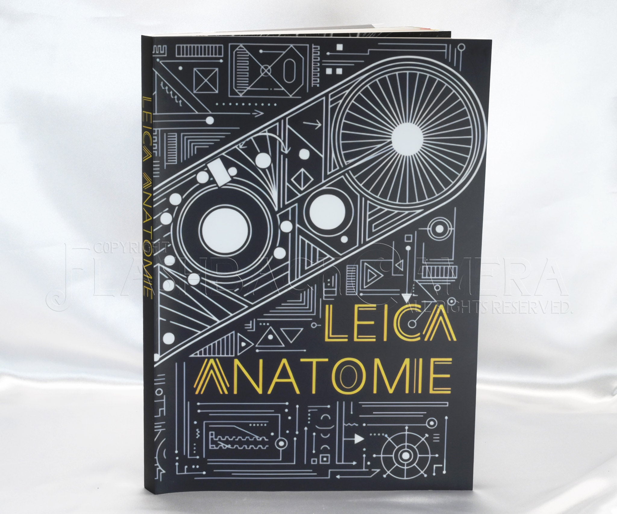 Book / LEICA ANATOMIE – FLASHBACK CAMERA