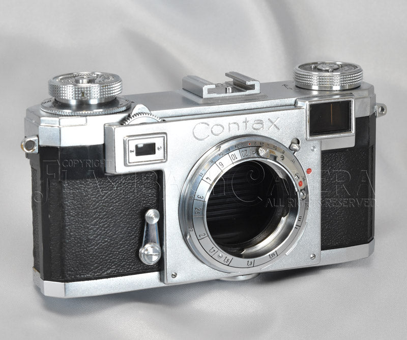 Contax IIa – FLASHBACK CAMERA