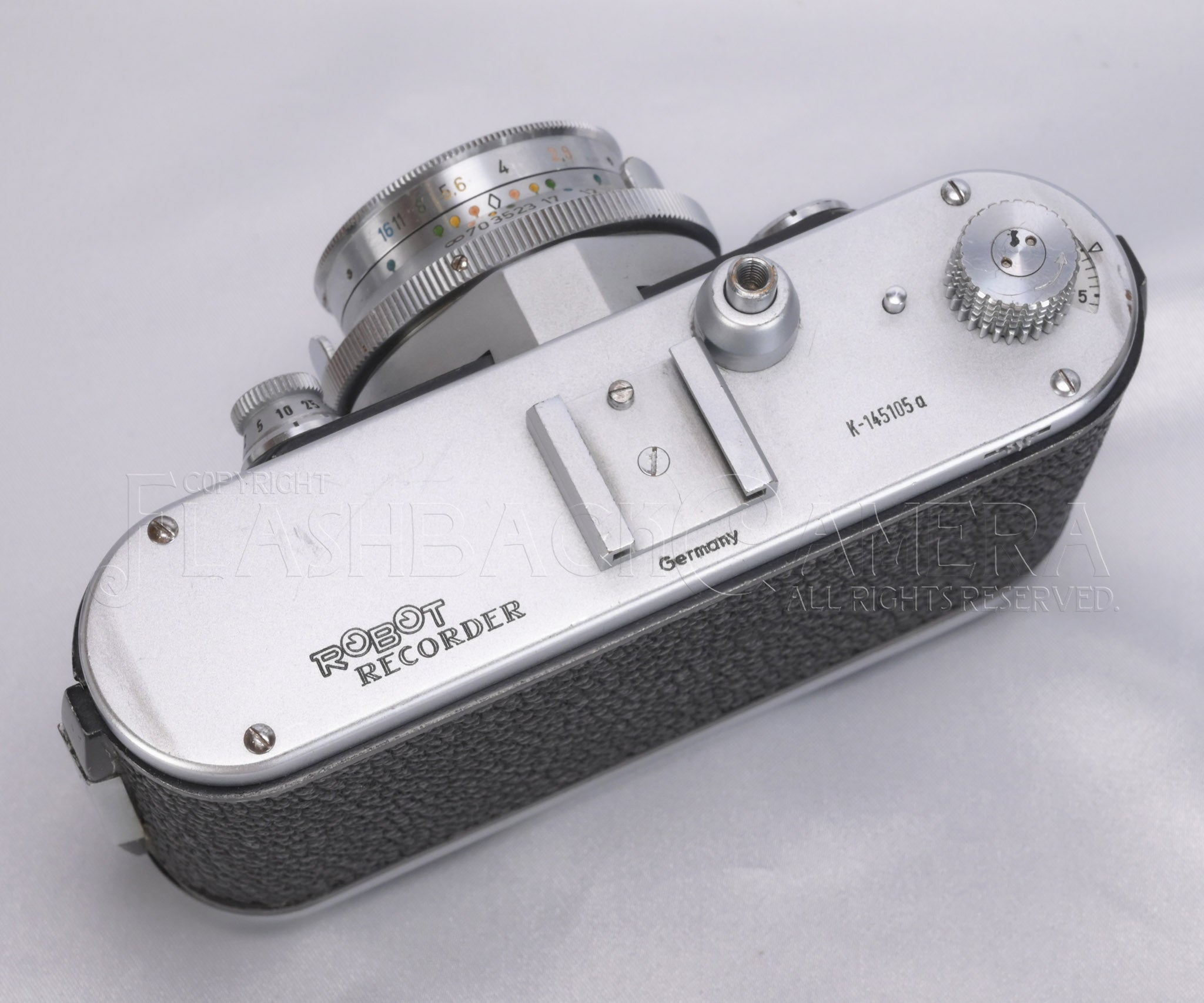 Robot Recorder 24 – FLASHBACK CAMERA