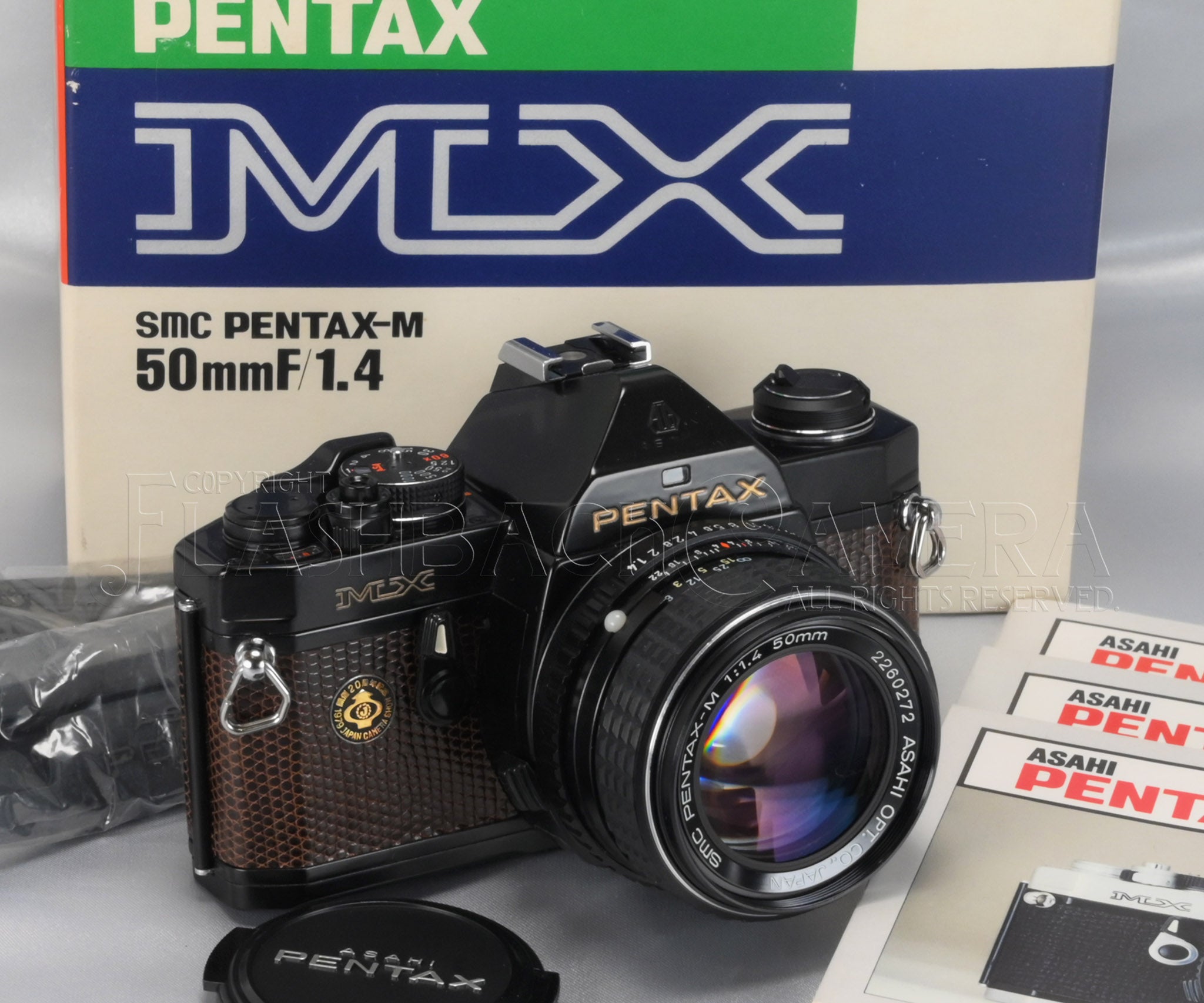 SMC Pentax-M 200 mm f4 used as extreme macro tube lens SMC Pentax-M 200 mm f4 used as extreme macro tube lens