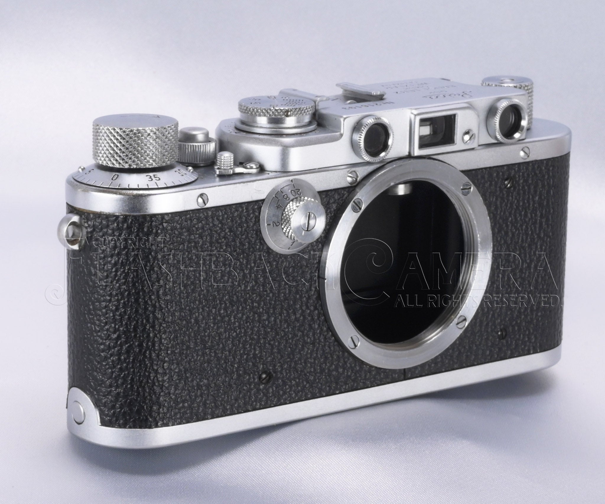 ライカ Leica IIIa ボディ #228a ライカ Leica IIIa ボディ #228a