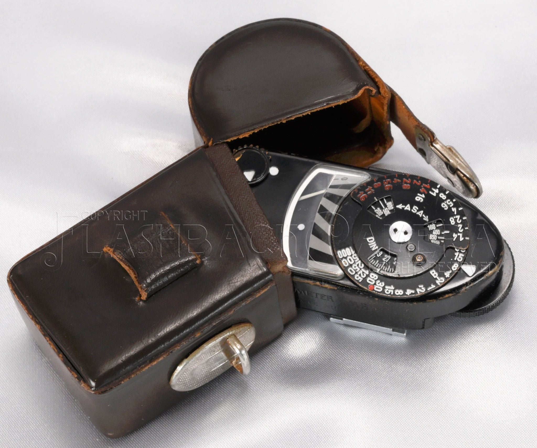 Leica Meter MR Black Paint – FLASHBACK CAMERA