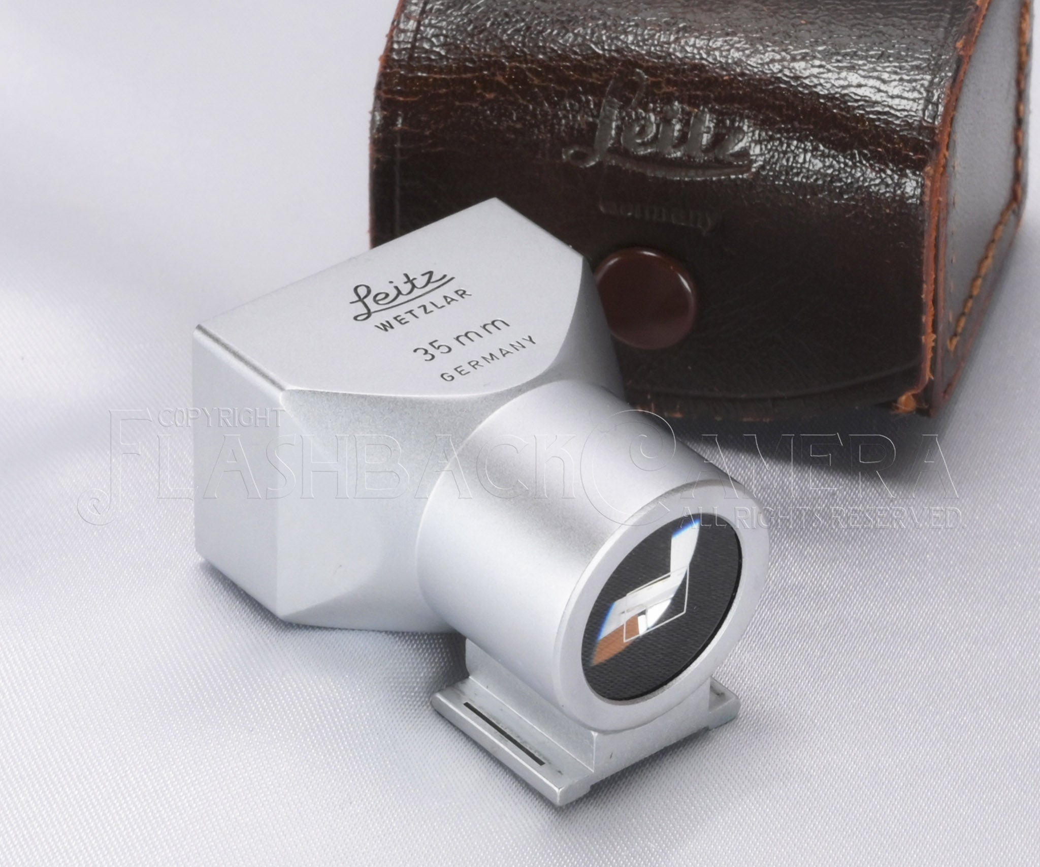 Leitz 35mm Finder SBLOO – FLASHBACK CAMERA