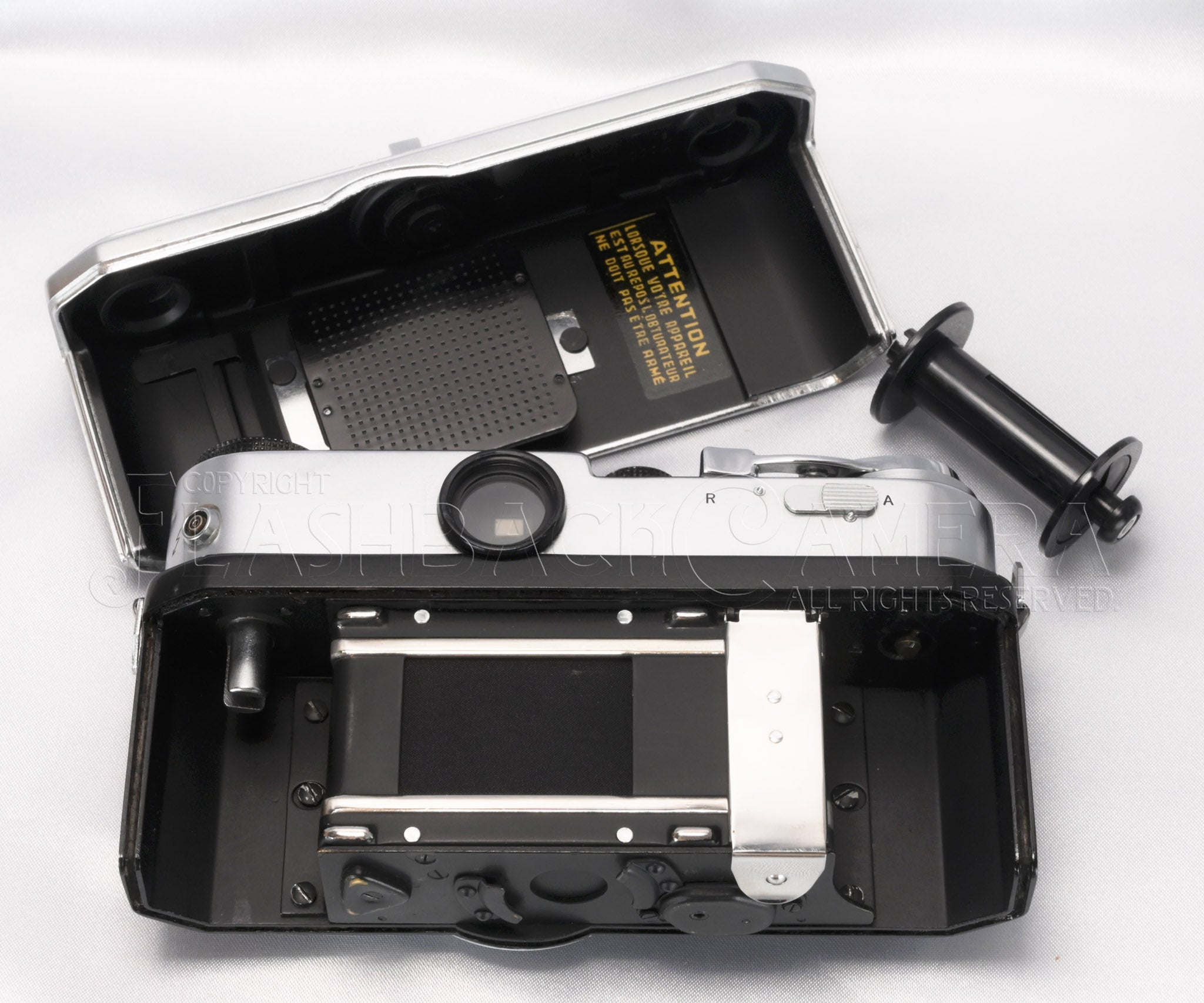 Foca Universal RC + Oplarex 50mm f1.9 – FLASHBACK CAMERA