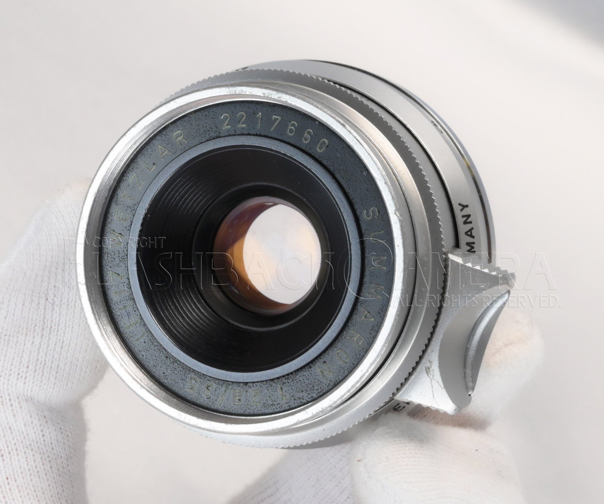 Summaron 35mm f2.8 (M) – FLASHBACK CAMERA