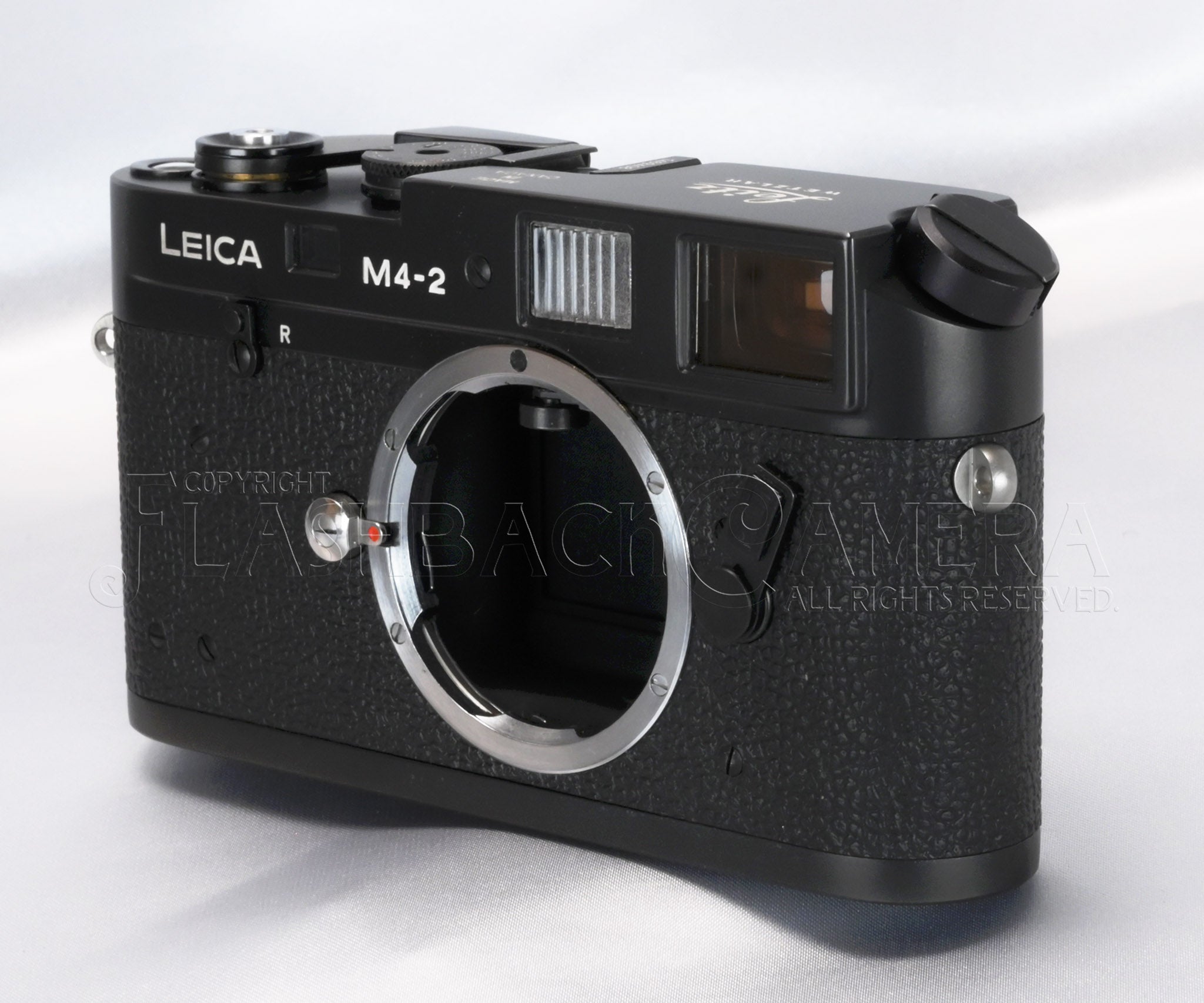 Leica M4-2 Black Chrome – FLASHBACK CAMERA
