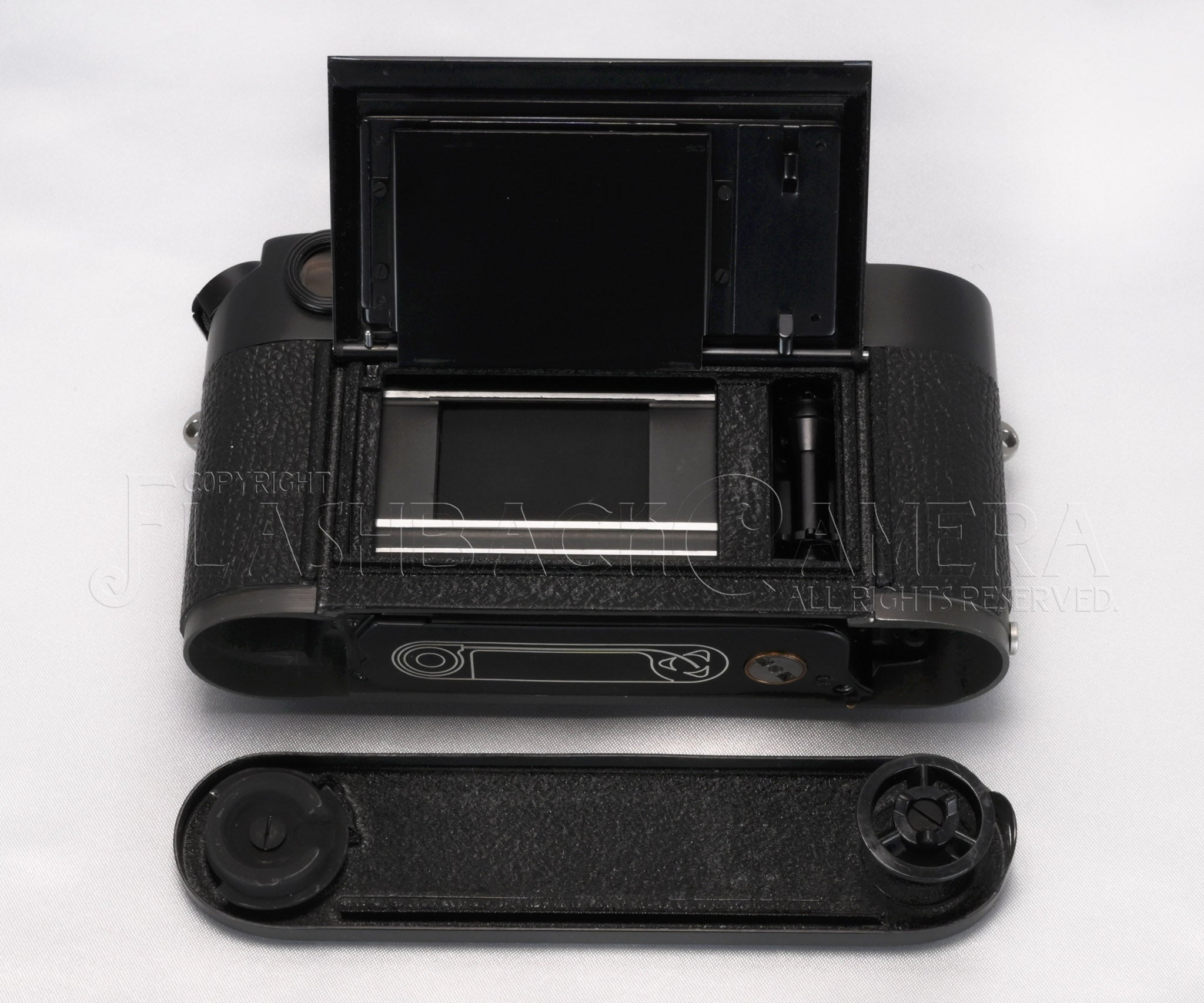 M4-2 Black Chrome 1977-78年製 箱付き OH済み LEICA M4-2 Black Chrome 1977-78年製 箱付き OH済み – まるかめら