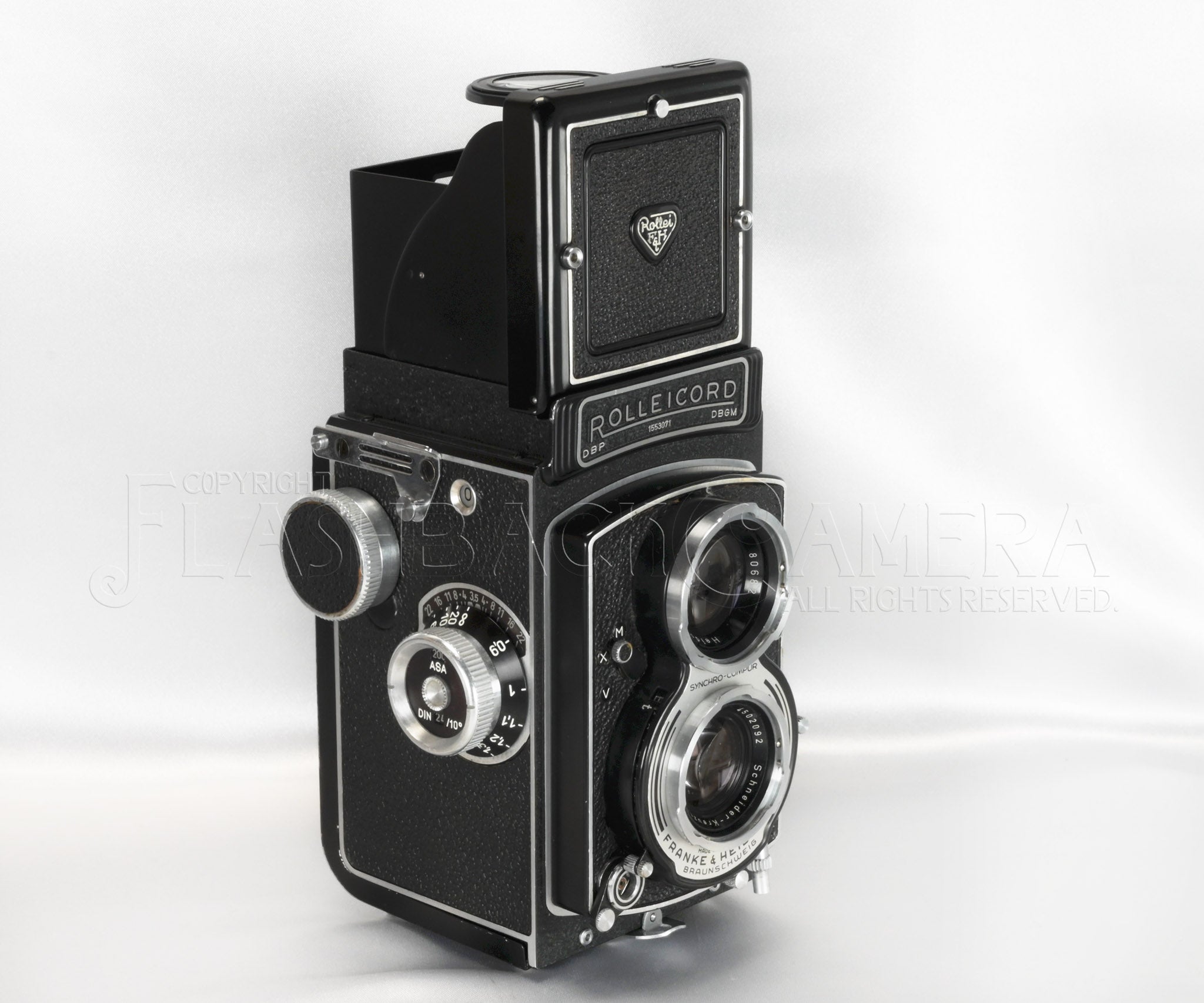Rolleicord V – FLASHBACK CAMERA