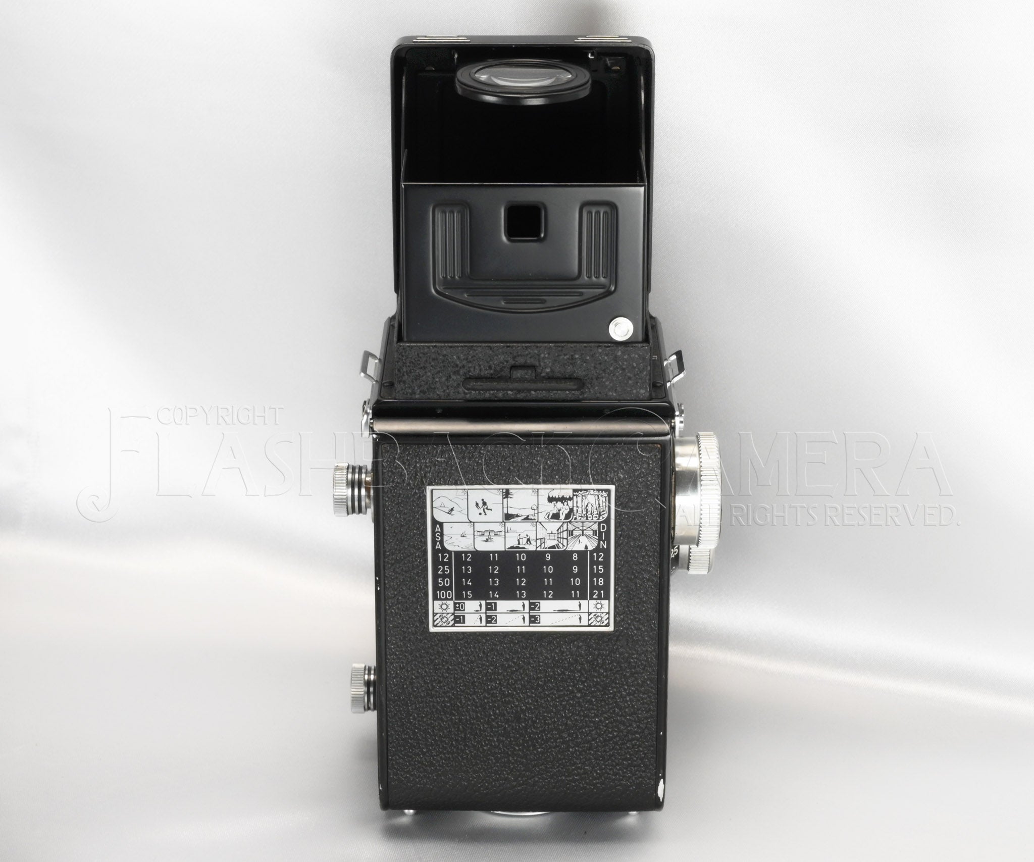 Rolleicord V – FLASHBACK CAMERA