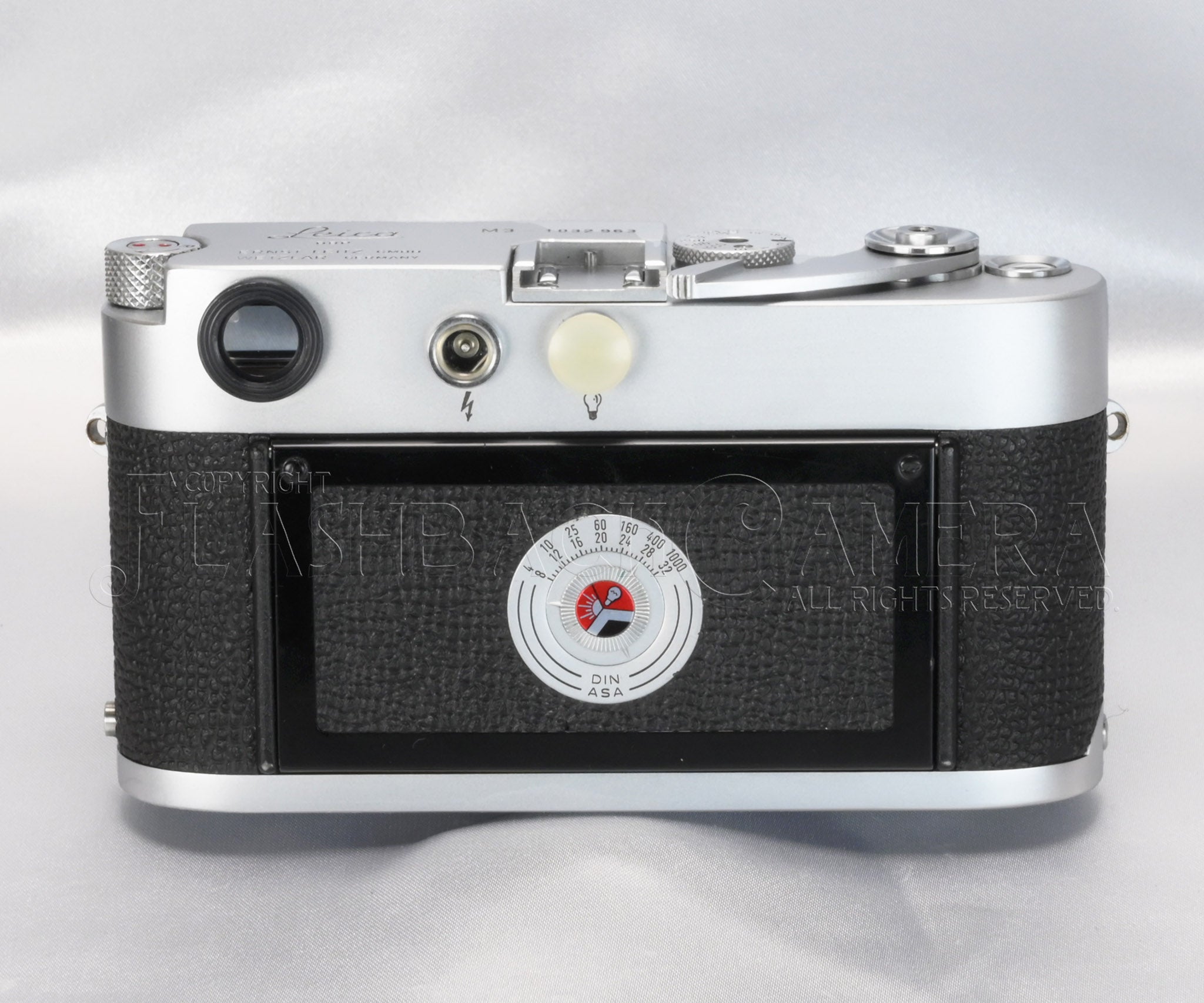 Leica M3 – FLASHBACK CAMERA
