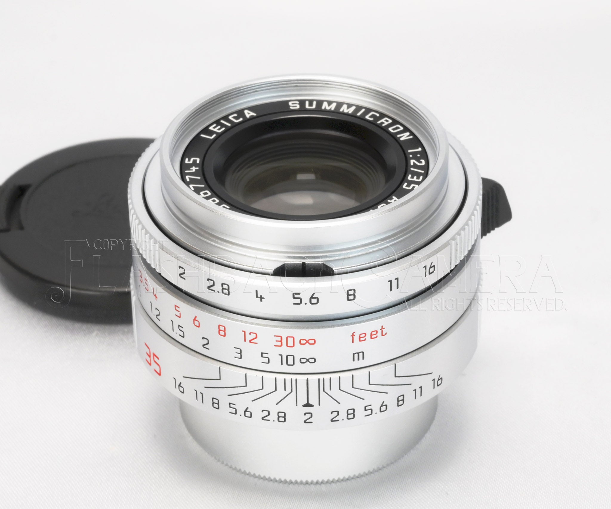 Leica – FLASHBACK CAMERA