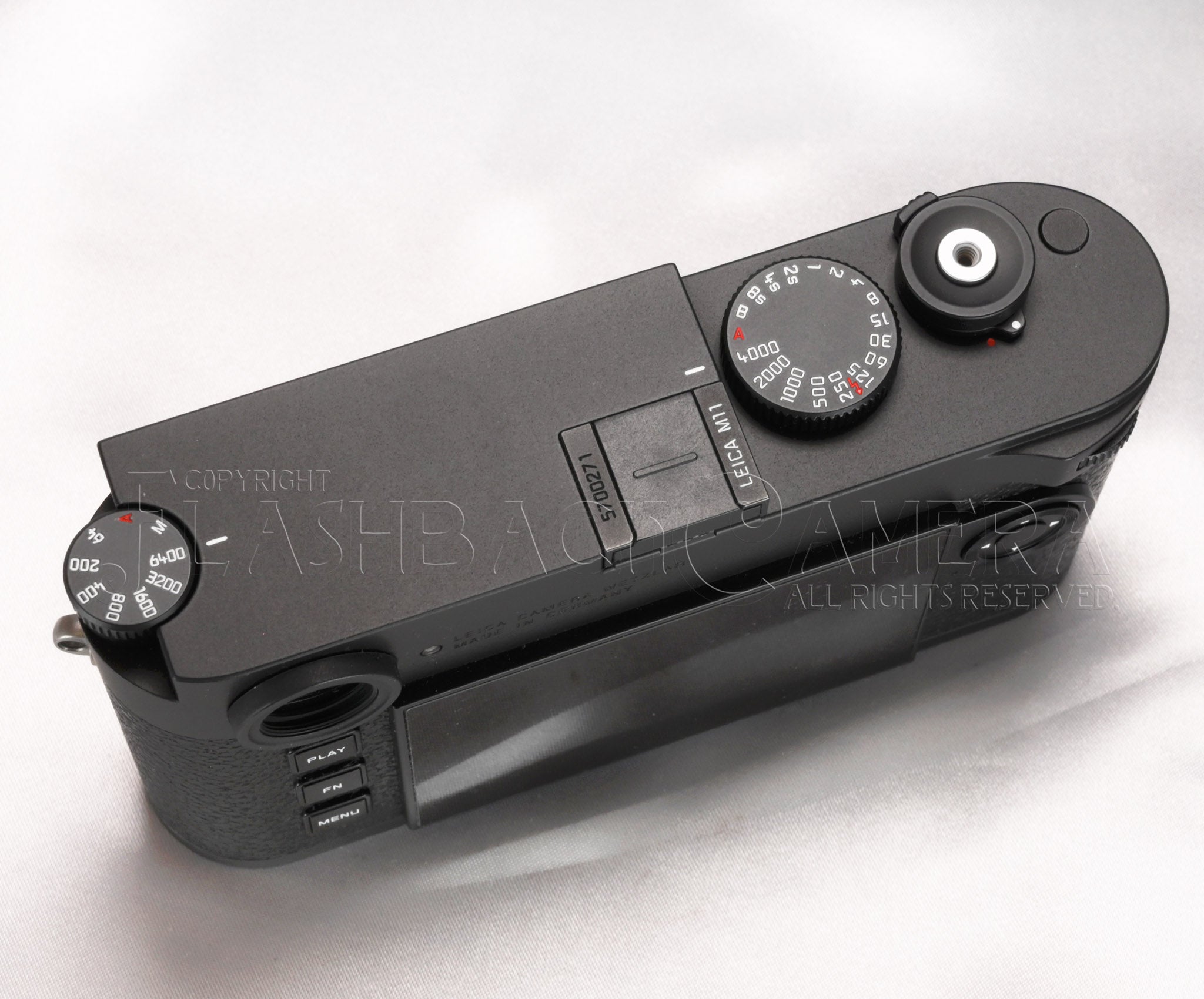 Leica M11 Black Paint – FLASHBACK CAMERA