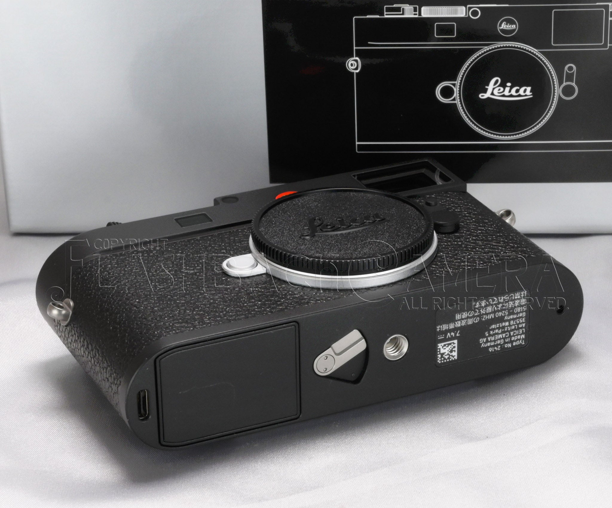 Leica M11 Black Paint – FLASHBACK CAMERA